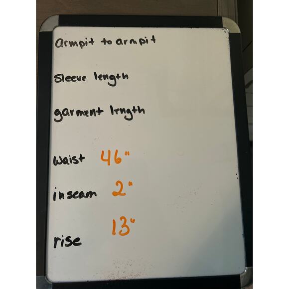 NWT Old Navy Plus Size Women's White Denim Shorts O.G. Straight Size 24 - Picture 6 of 6